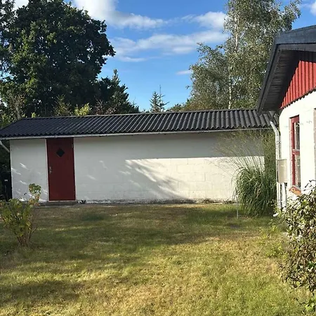 Cosy House Near Nature And Dom wakacyjny Storvorde