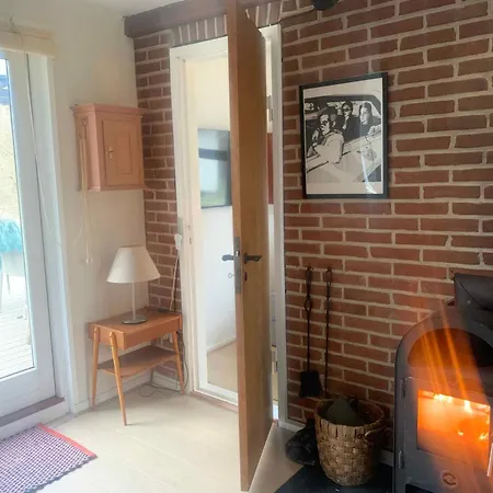 Cosy House Near Nature And Dom wakacyjny Storvorde